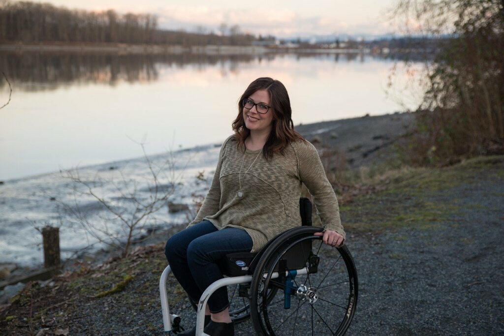 wheelchair, woman, disability-4482537.jpg